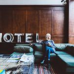 Sumar millas o kilómetros LATAM Pass con reservas de hotel en agencias online.
