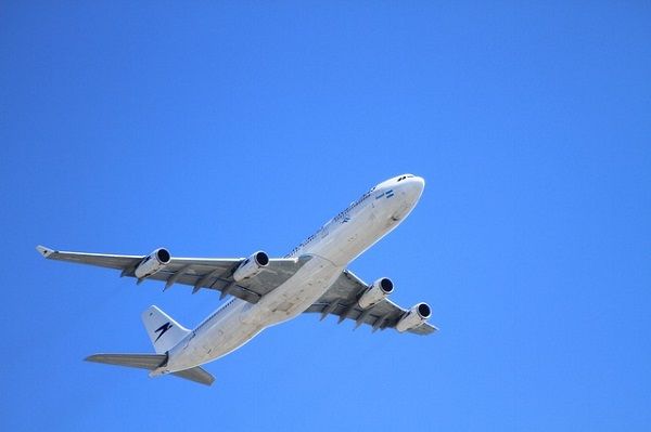 Enterate con cuántas millas se puede viajar y cuántas necesitas para canjear un pasaje