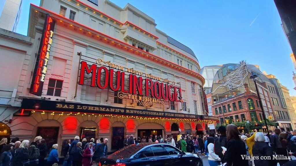 marquesita de la obra musical Moulin Rouge en el West End de Londres