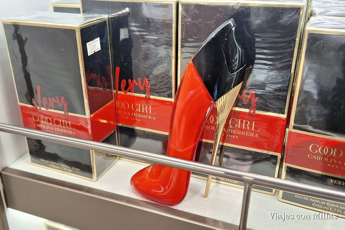 perfumes de carolina herrera en el free shop de buquebus