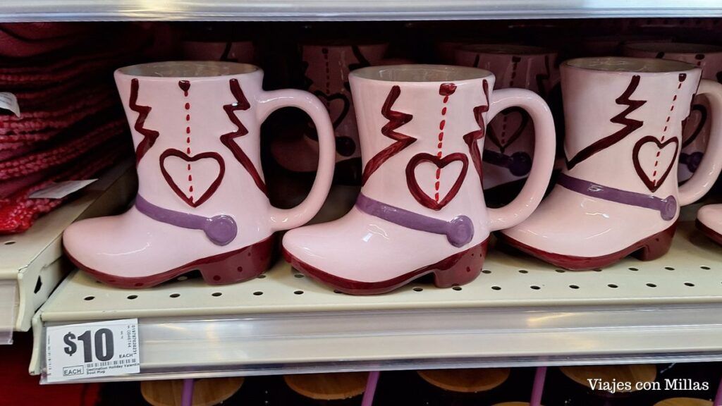botas texanas de san valentin en el supermercado HEB
